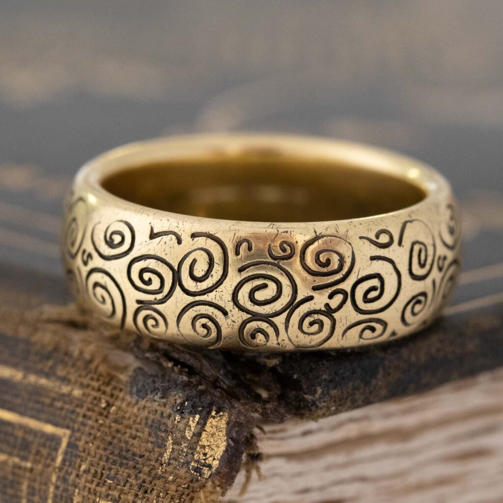 Vintage Swirl Band, 7.9mm, by MC Paris