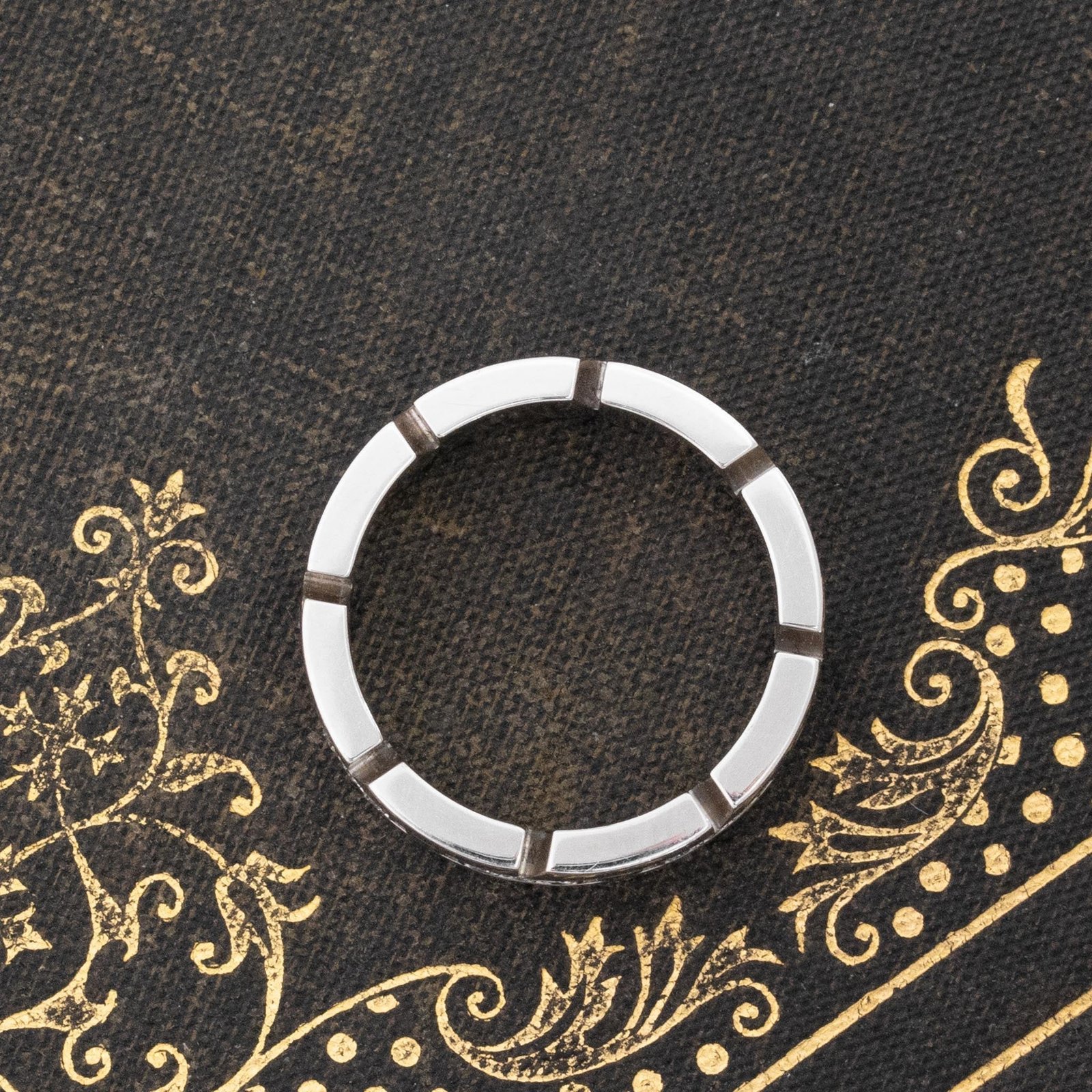 Tank Francaise Diamond Band, by Cartier - Image 6