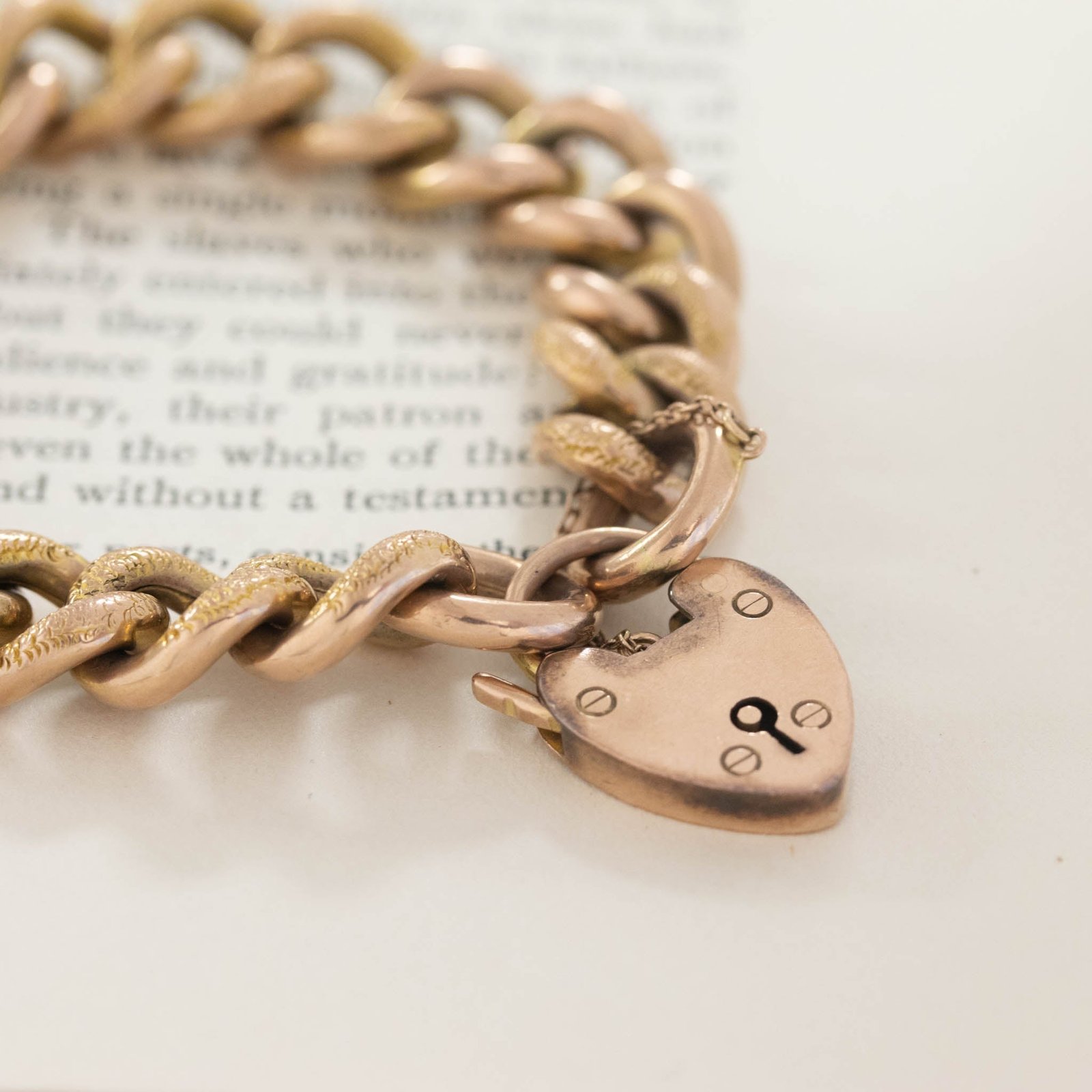 Victorian Engraved Hollow Curb Link Bracelet - Image 4
