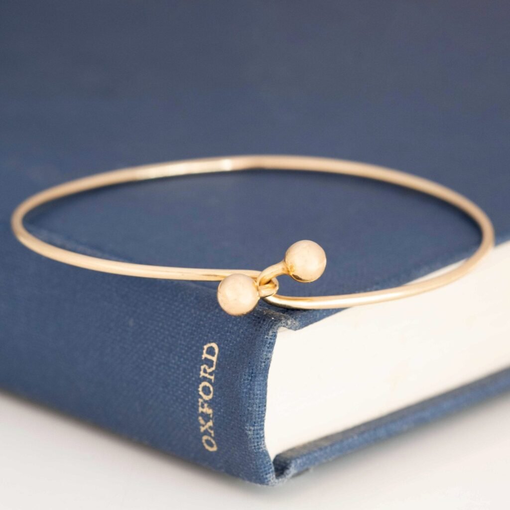 Vintage Bypass Gold Bangle
