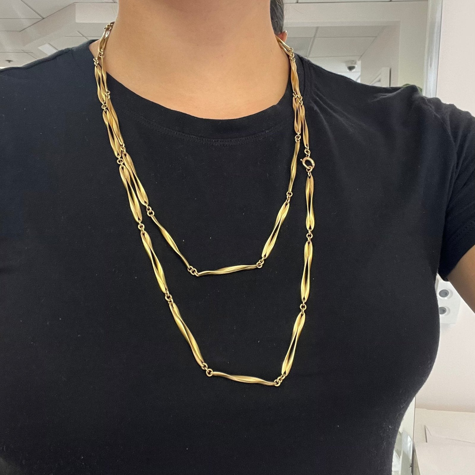 Vintage Fancy Twist Long Chain, French - Image 2