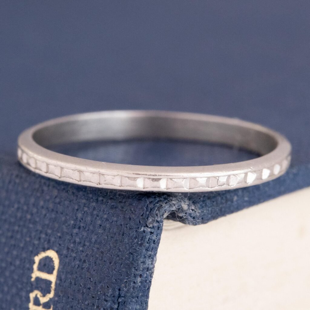 Vintage Geometric Motif Wedding Band, 1.88mm