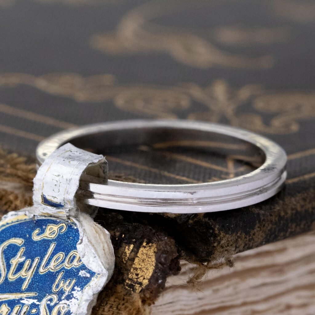 Vintage Grooved Wedding Band, 1.9mm