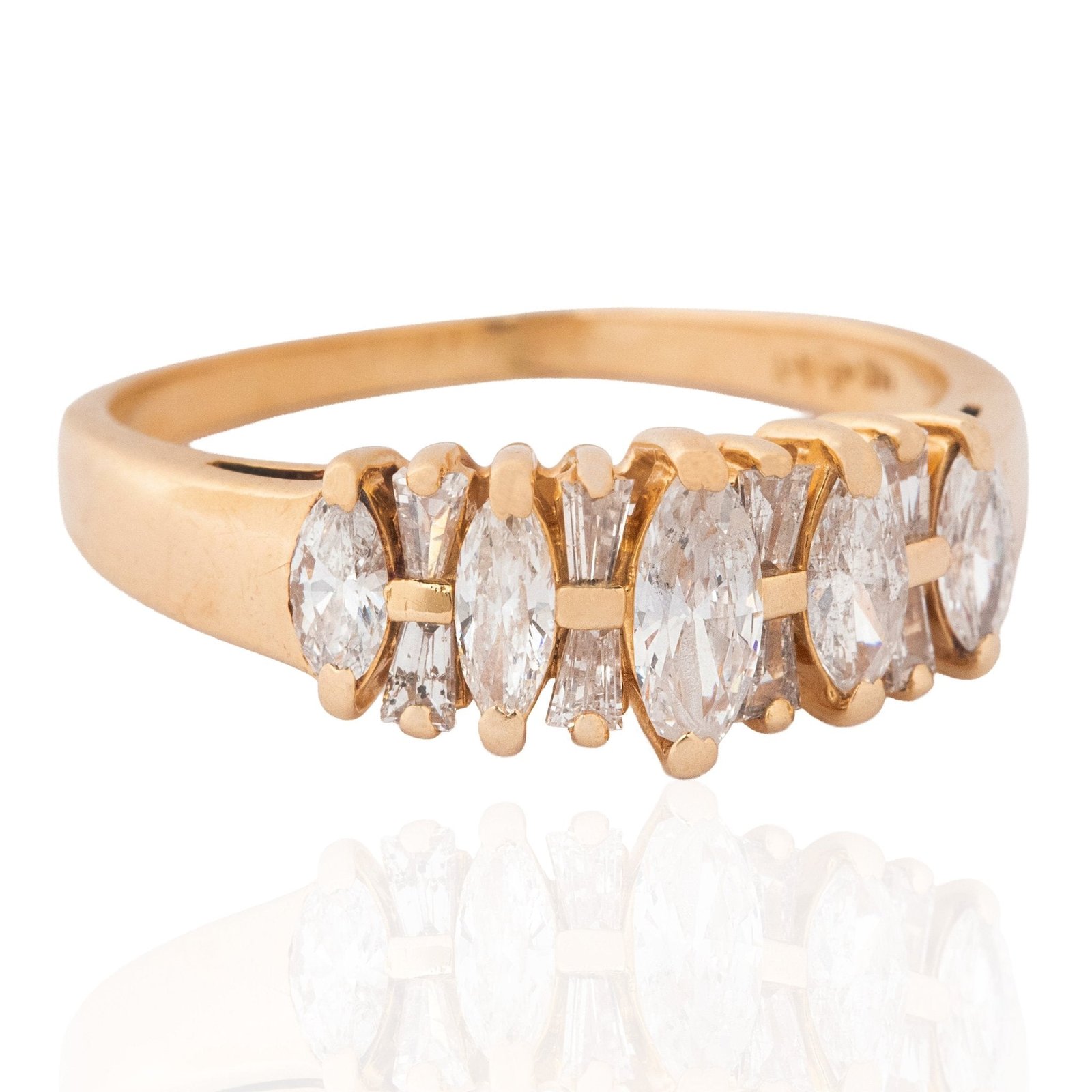 1.05ctw Vintage Mixed Cut Marquise & Baguette Ring - Image 3