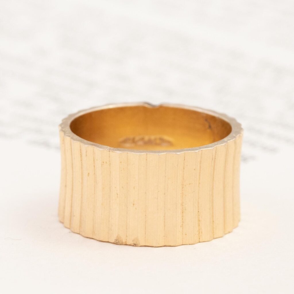 Vintage Wide Grooved Band, 10mm